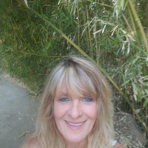 Meet your Posher, Ramona